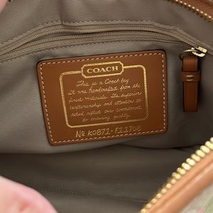 K0871-F11708. Coach Purse